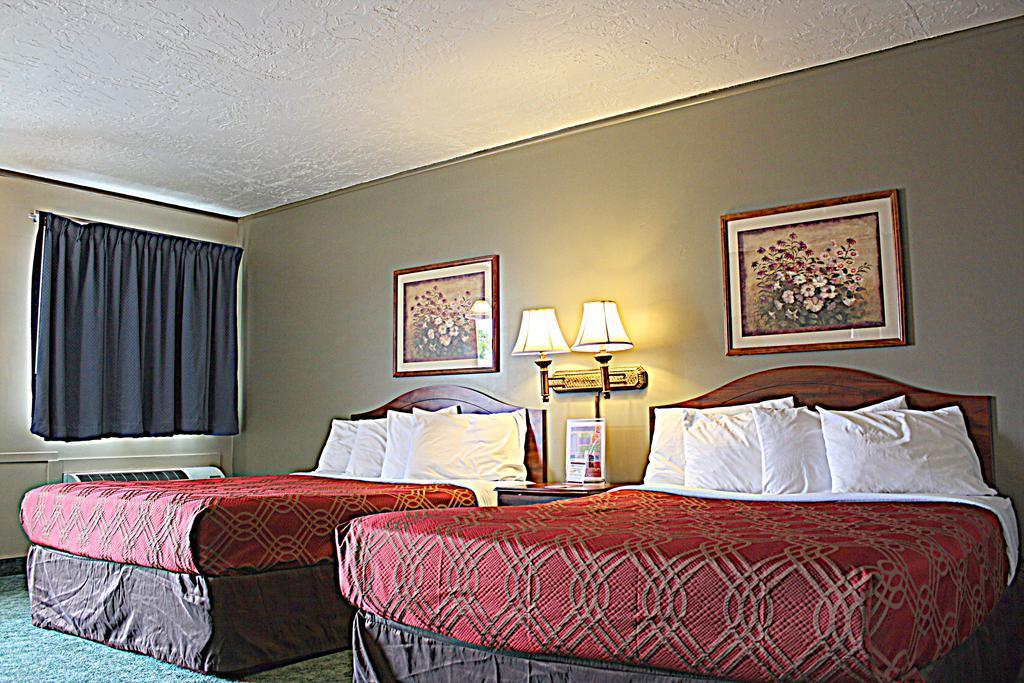 Econo Lodge Salina Scenic Route 89 & I-70 Eksteriør billede